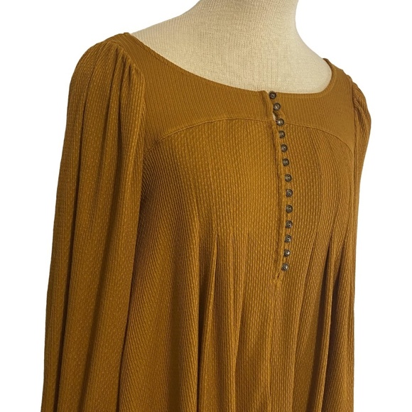 FREE PEOPLE Devin Mustard Textured Knit Henley Bishop Sleeve Boho Peasant Top XS - Picture 6 of 13